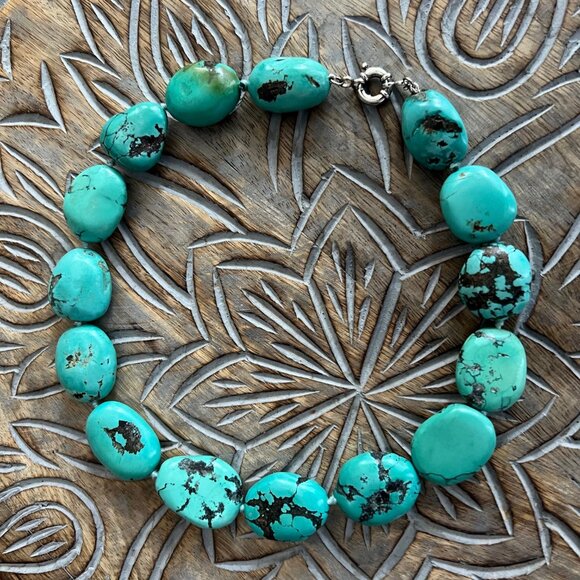 GORGEOUS authentic turquoise stone necklace! - Picture 1 of 4